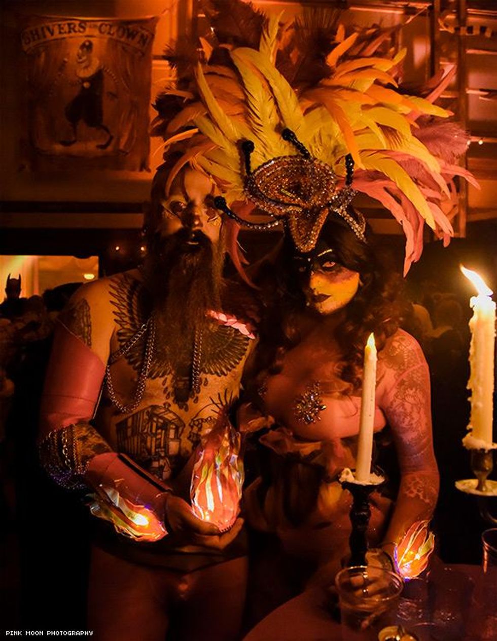 77-theatre-bizarre-pink-moon-2018