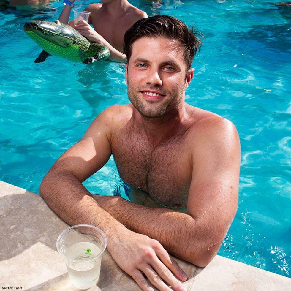 79-daddy-issues-pool-davide-laffe-2019