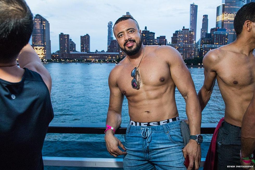 79-pride-luvboat-2018