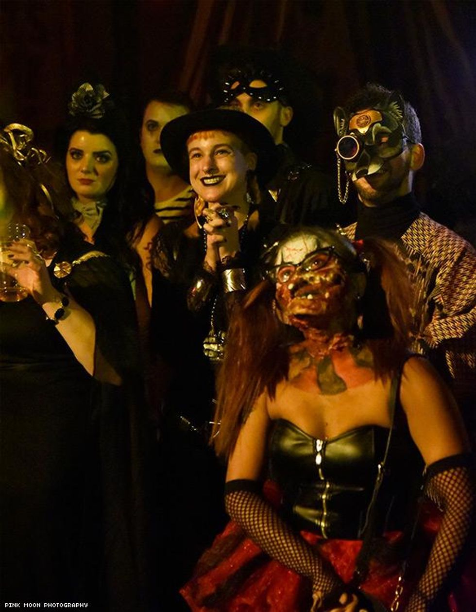 83-theatre-bizarre-pink-moon-2018