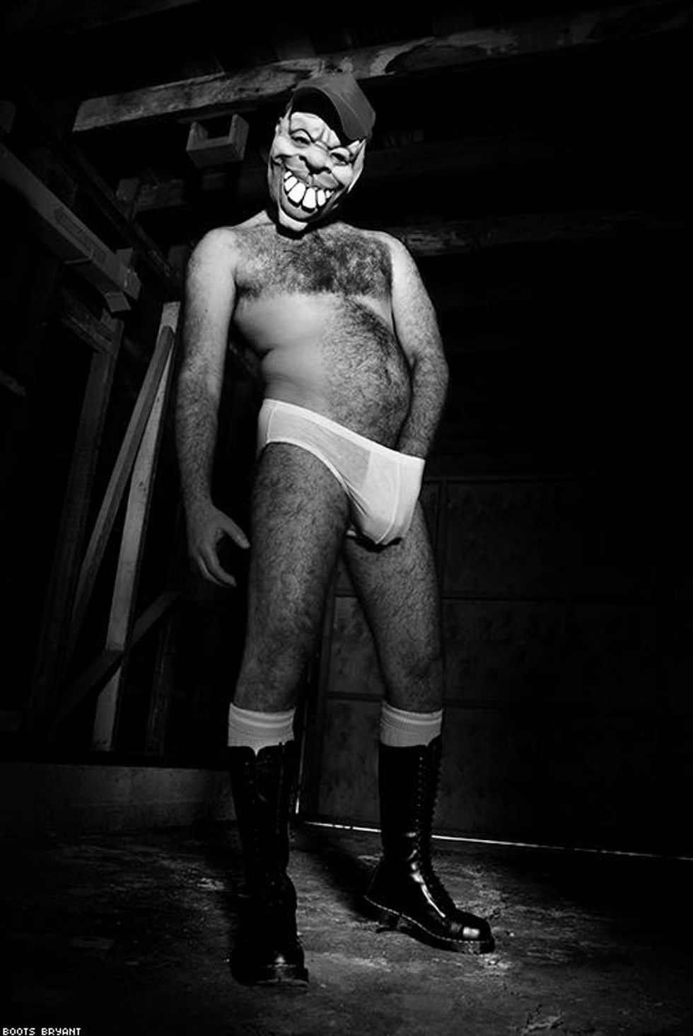 84-masks-boots-bryant-2017