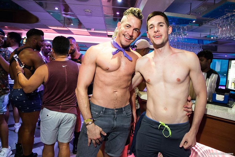 88-pride-luvboat-2018