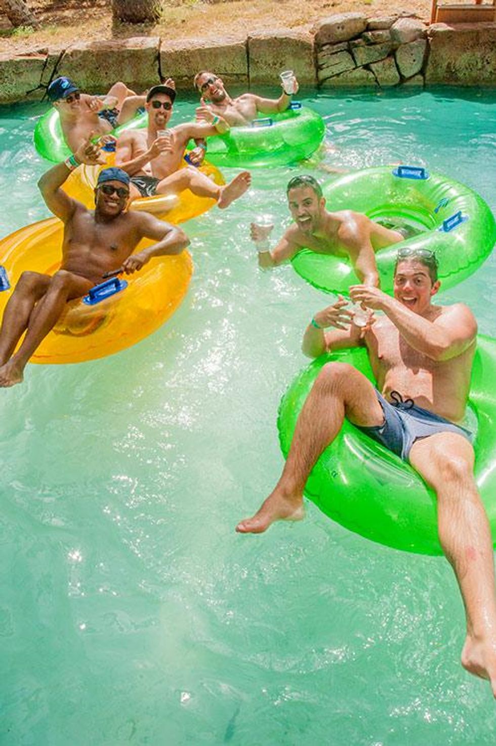 88hnlpridesplash2017-kbullock-90