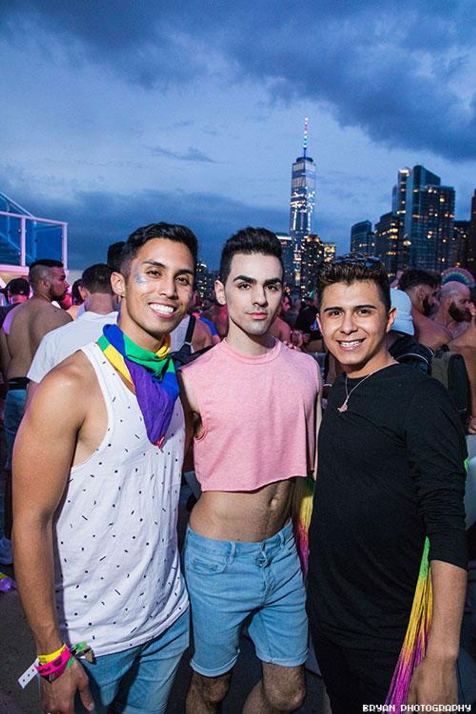 91-pride-luvboat-2018