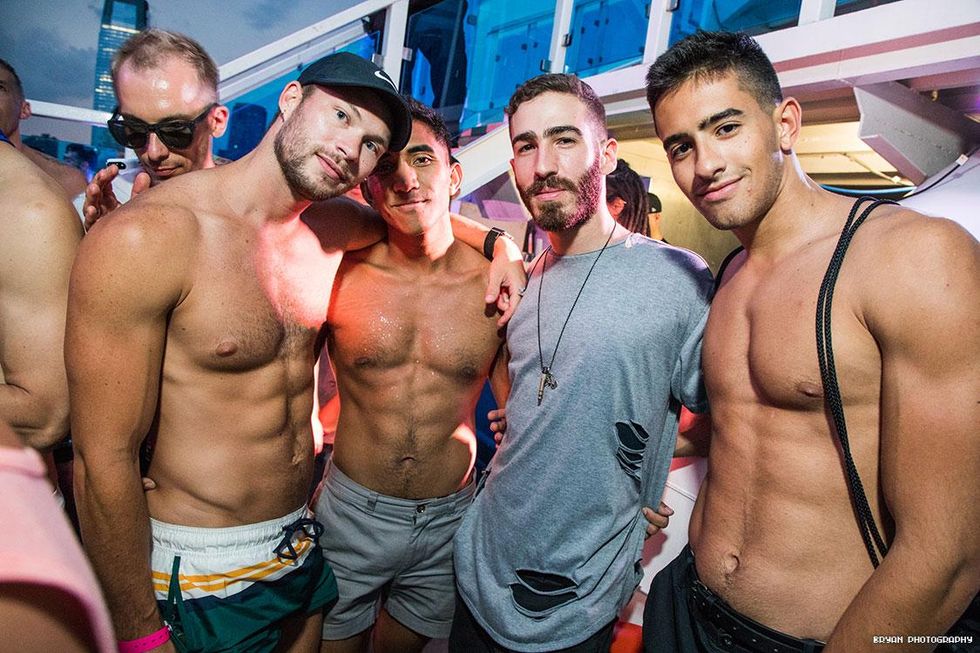 92-pride-luvboat-2018