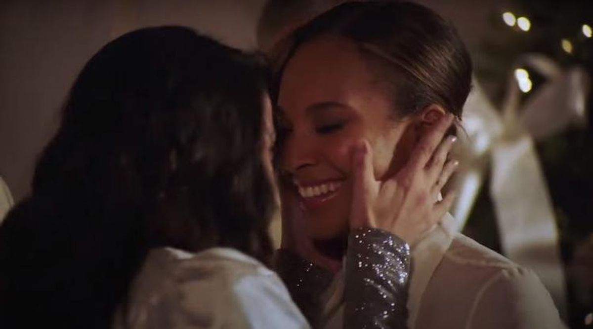 Netflix's Queer 'A New York Christmas Wedding' Is About Second Chances