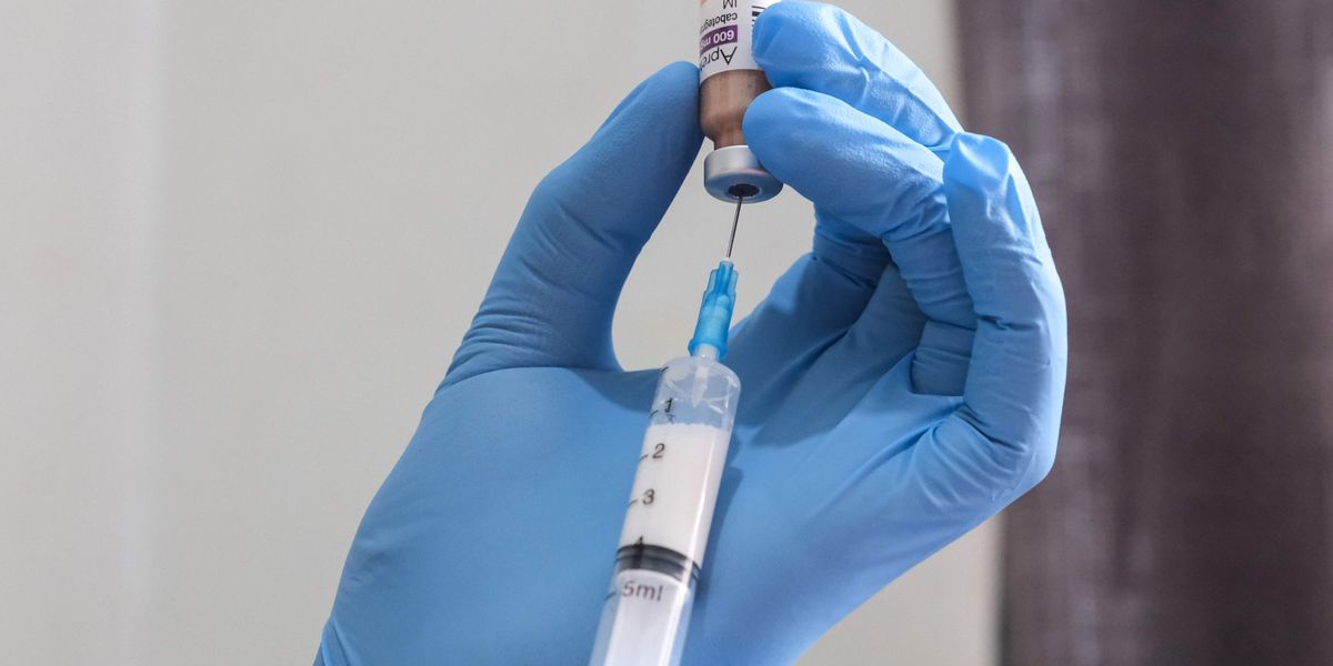 Struggling with daily HIV meds? Monthly shots may be the answer