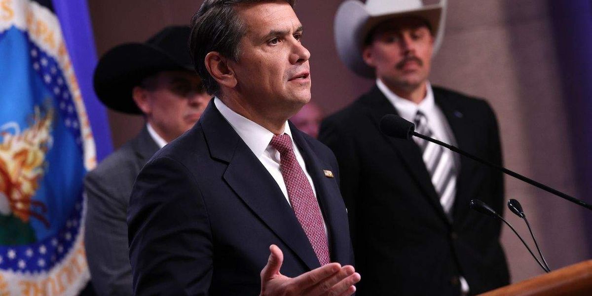 Trump DOJ forces major Texas children's hospital to stop trans care & open 'detransition' clinic