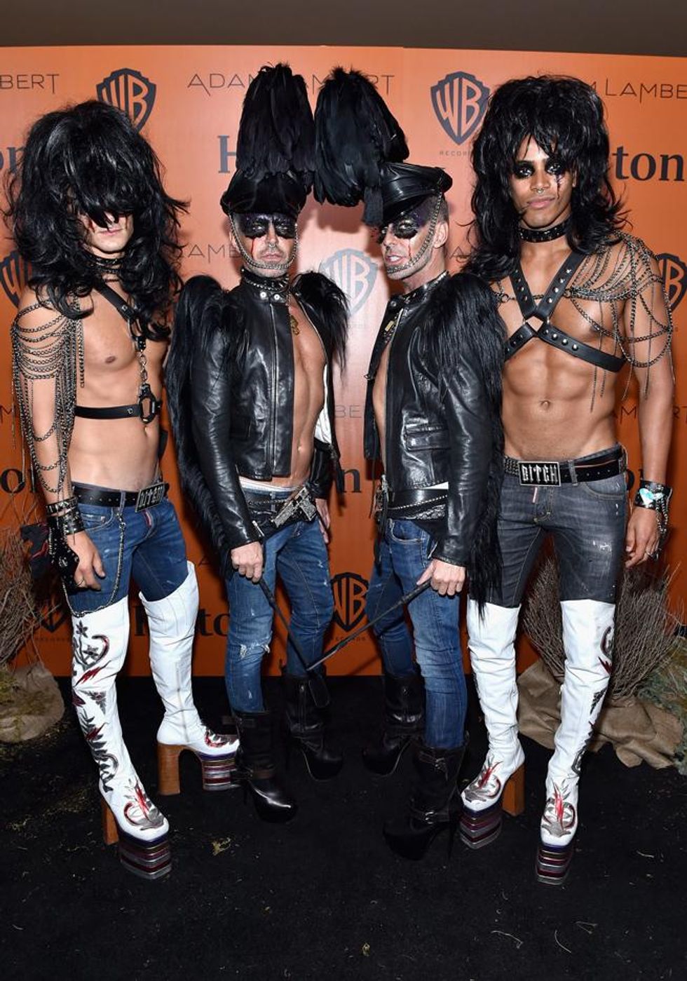 Adam-lambert-hilton-play-019