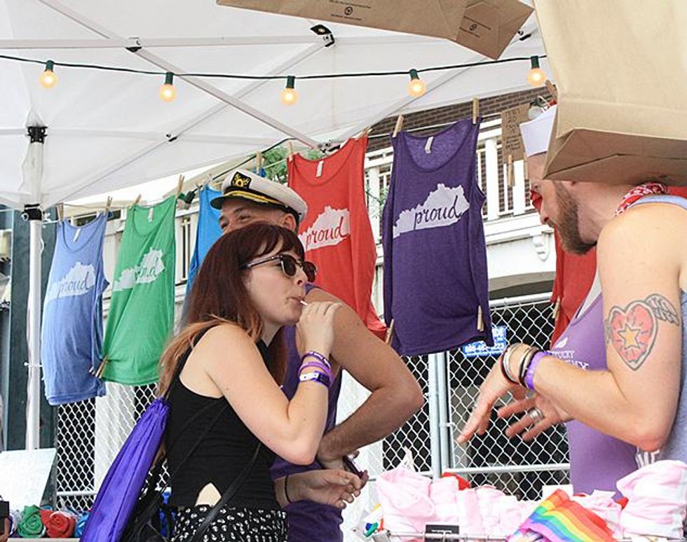 Advocate_pride2015_louisville-85