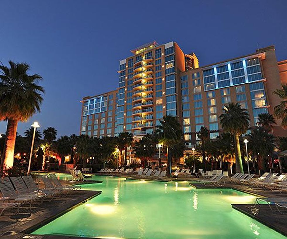 Agua-caliente-casinox600