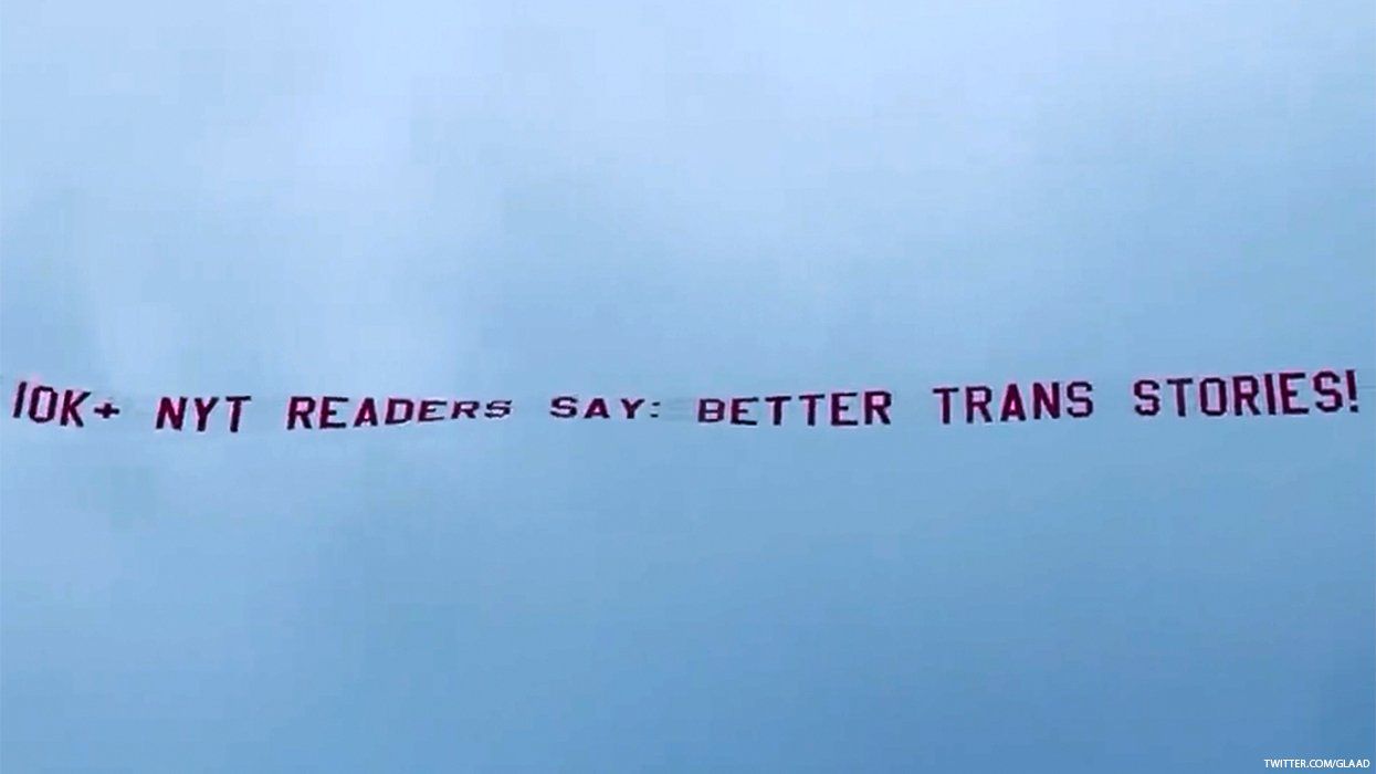 Airplane banner