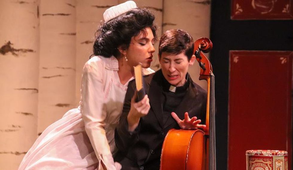 Alexa Rosengaus and Amanda Kruger