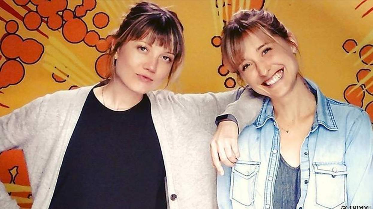 Allison Mack, Nicki Clyne
