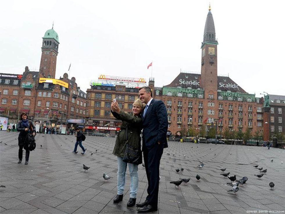 Ambassador Rufus Gifford