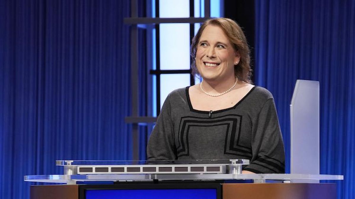 Amy Schneider playing  Jeopardy!