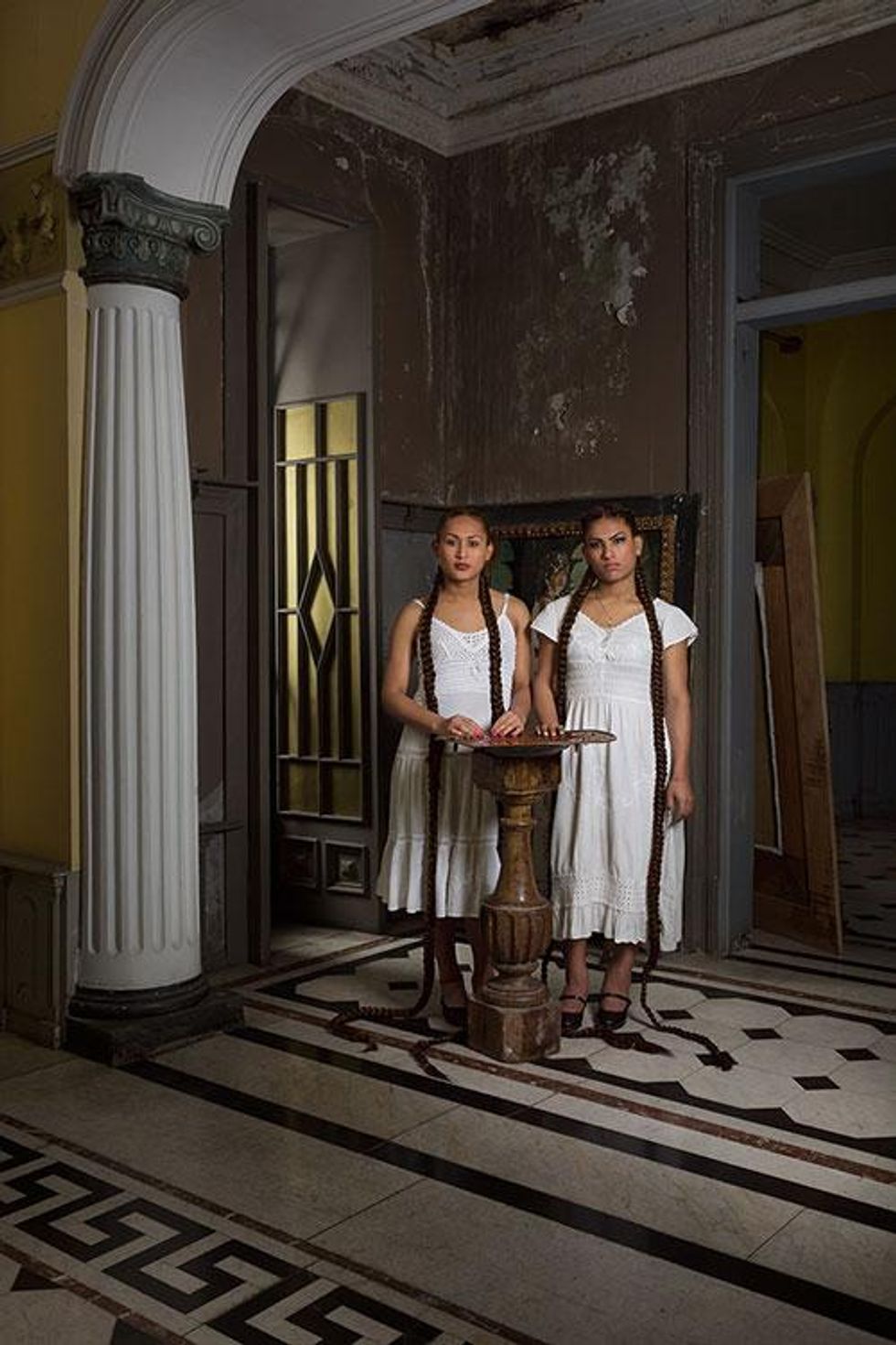 Andreina & Sara Nicolle, from the series: Virgenes de la Puerta, 2015