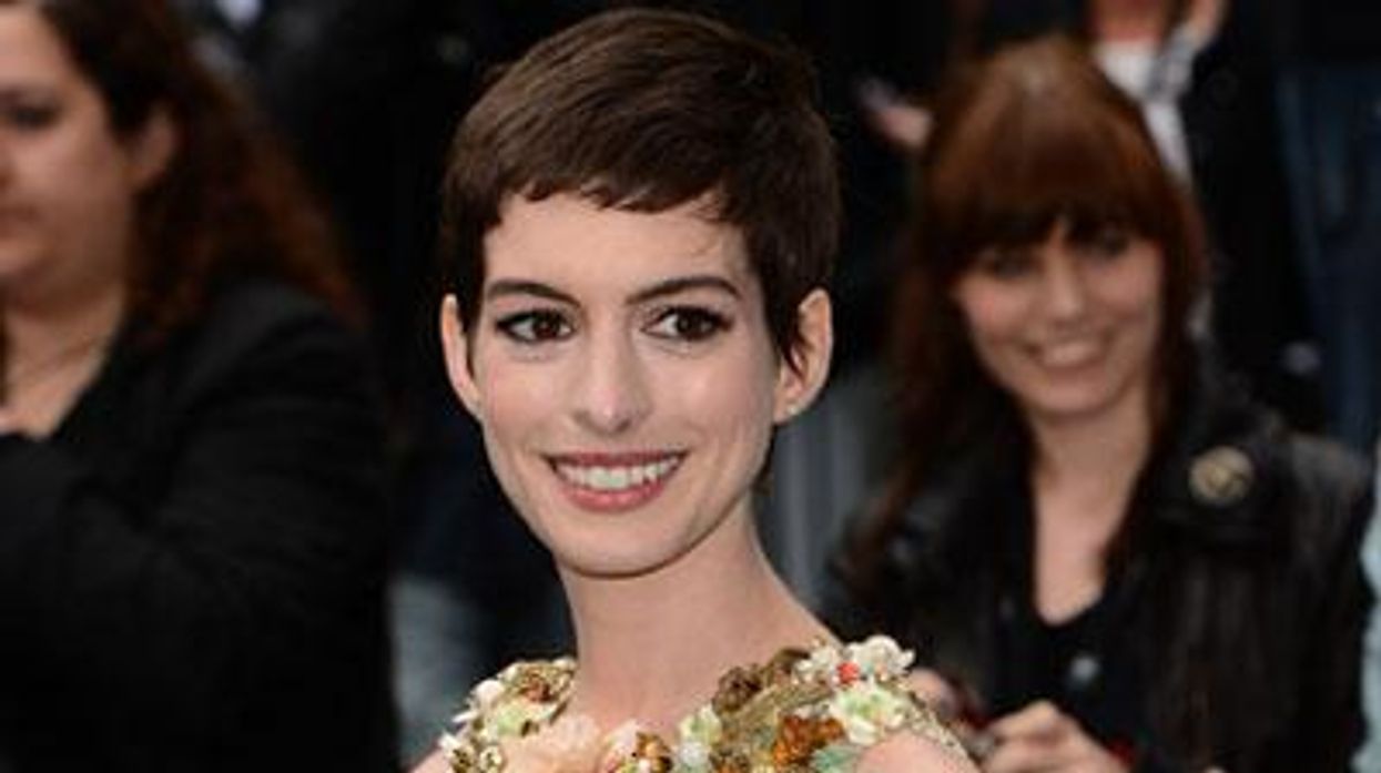 Annehathaway_400x300
