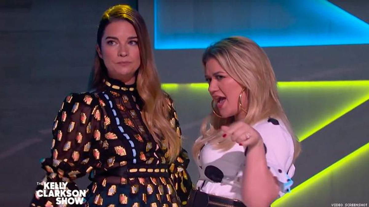 Annie Murphy and Kelly Clarkson