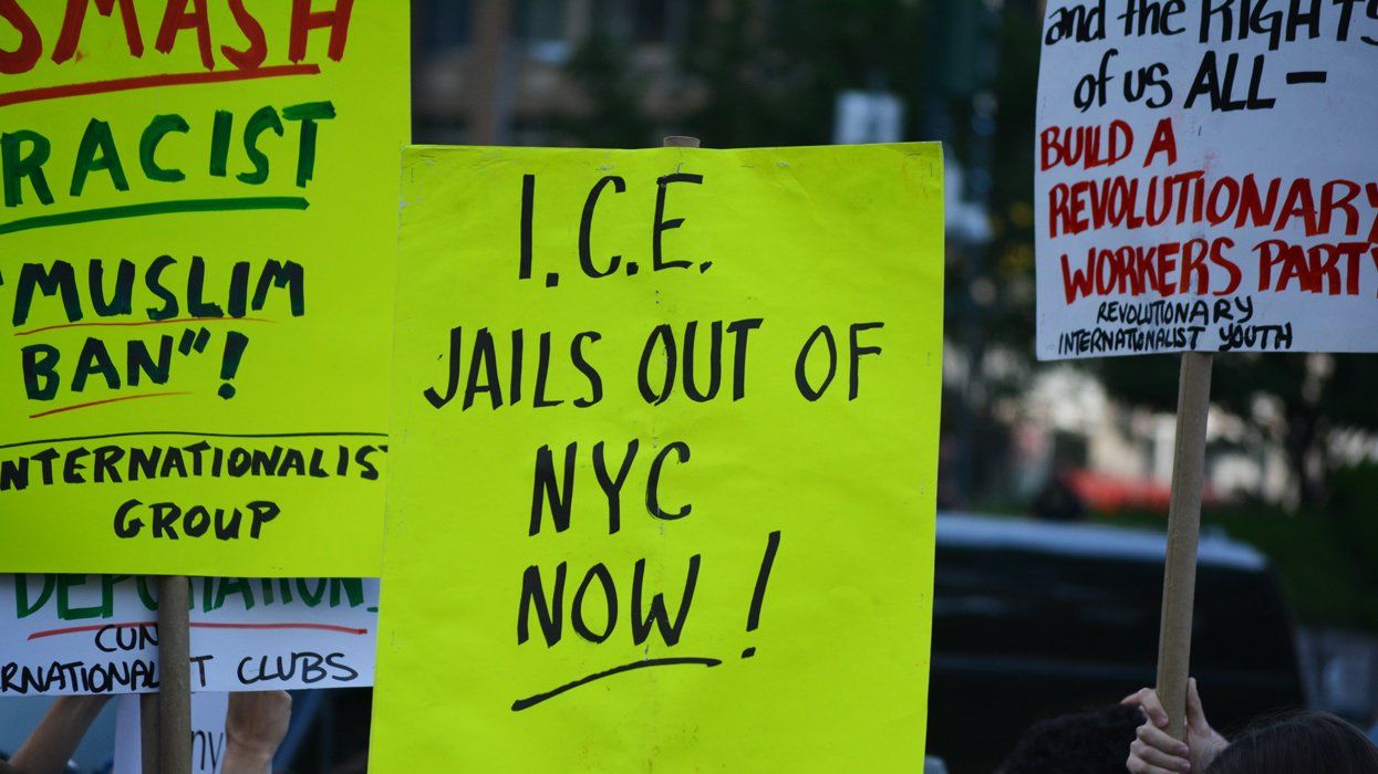 anti-ice protest signs in new york city