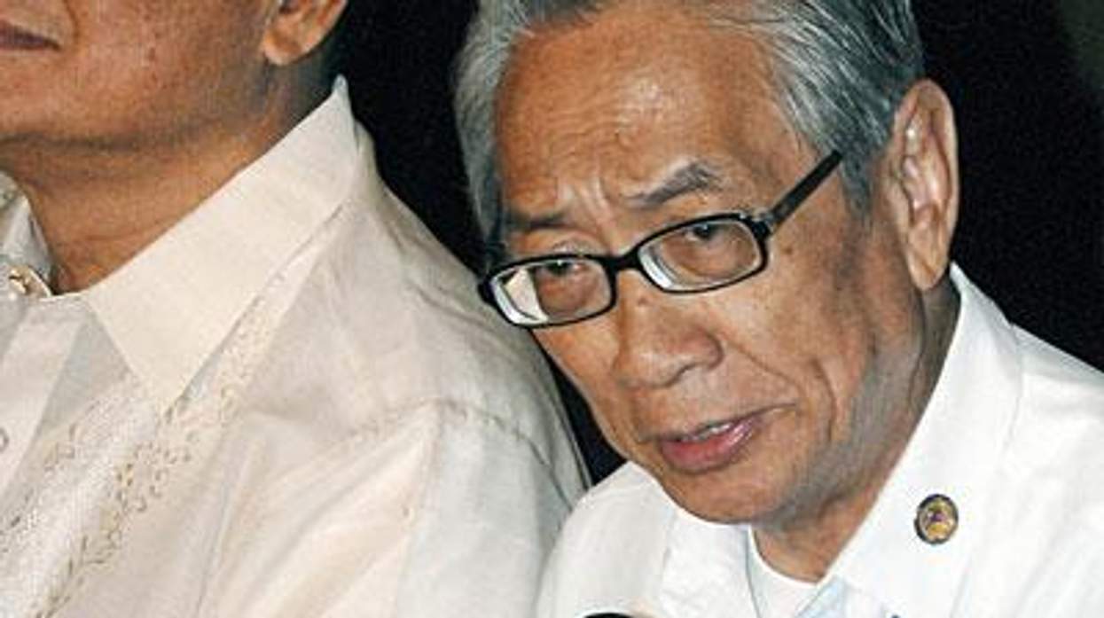 Archbishop-oscar-cruzx400