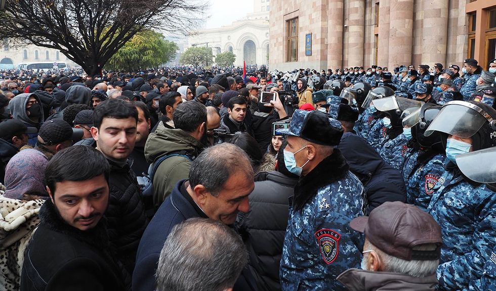 Armenia Yerevan 2020 Anti government anti pashinyan protests flood of people pressed against police lines