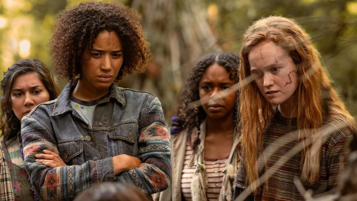 asmin Savoy Brown (front left), Live Hewson (front right) in Yellowjackets