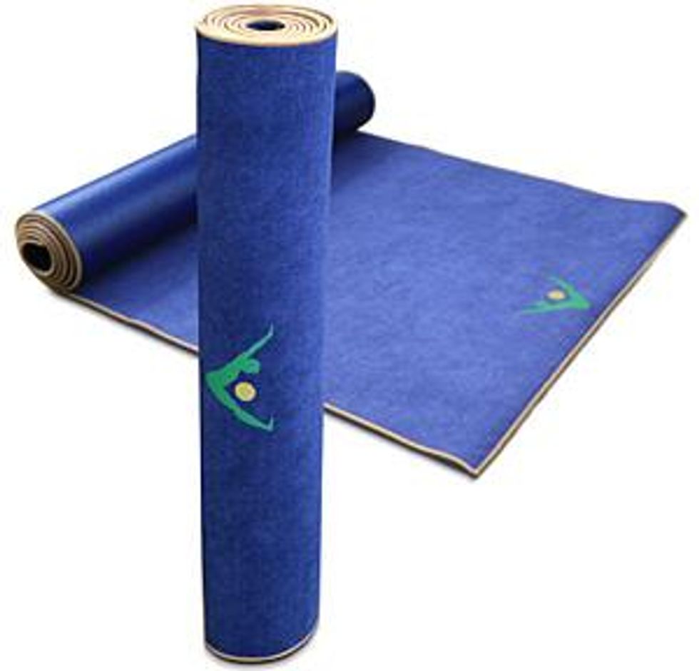 Aurorae-synergy-yoga-mat-x300