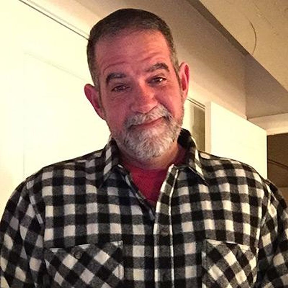 Author_photox400x400_0