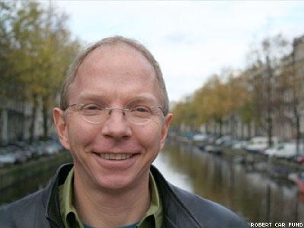 Avec-sam-avrett-x400_0