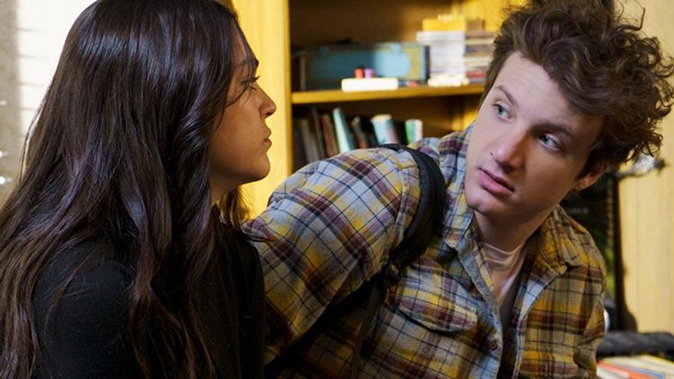 Avery and Larson in Sex Appeal