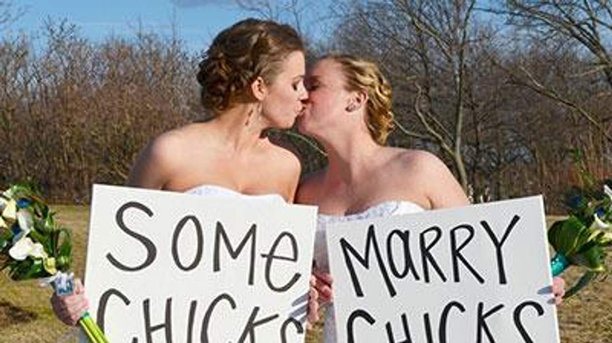 Back2back-photography-x400