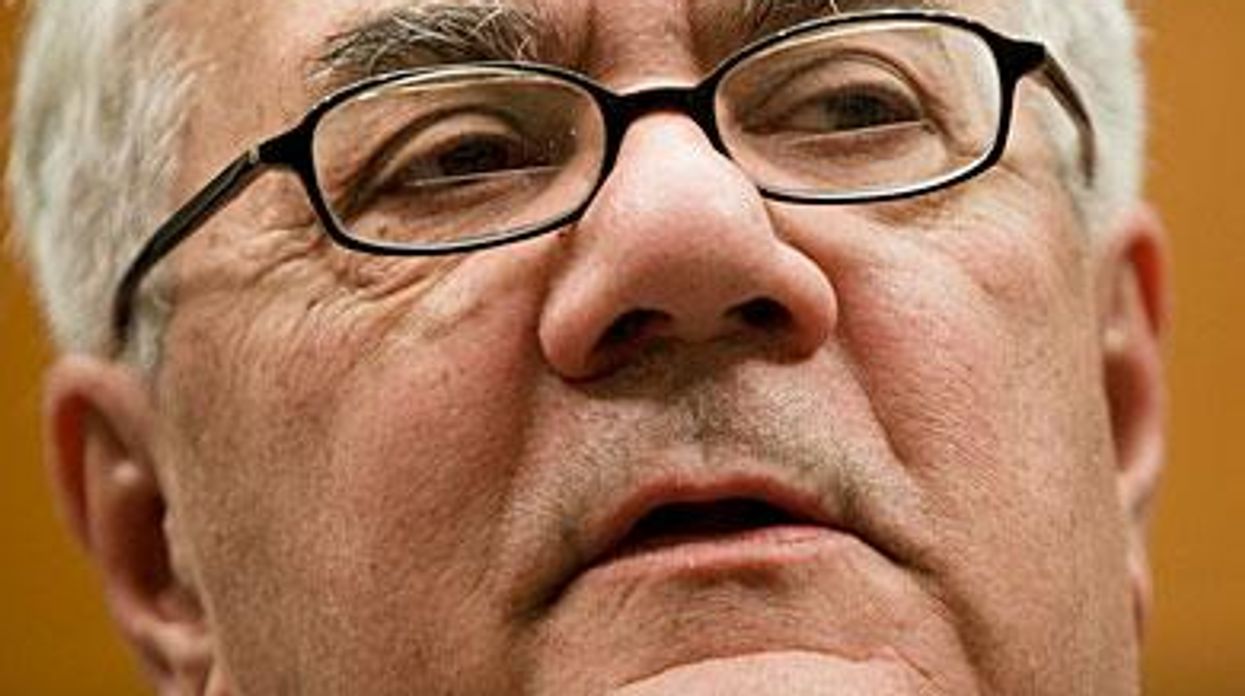 Barney_201113_01x390_4