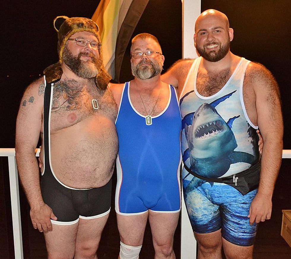 Bears-in-singlets-by-dan-mckeon-14