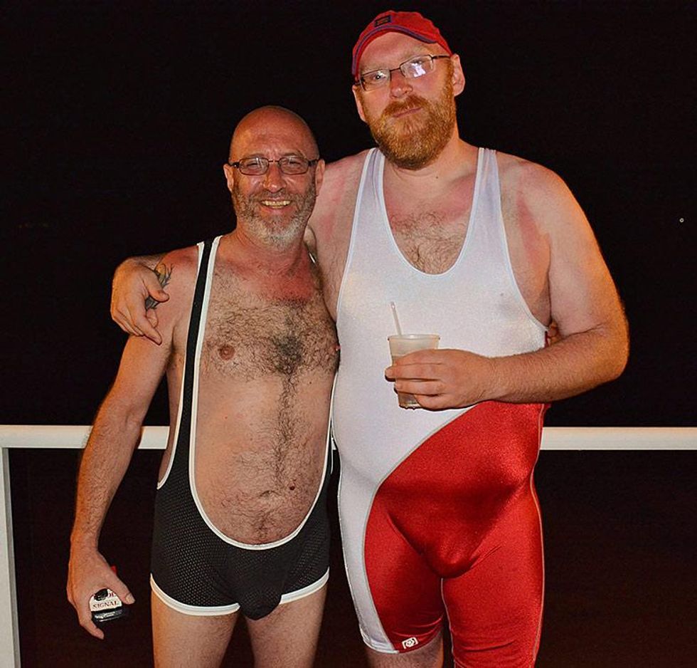 Bears-in-singlets-by-dan-mckeon-39