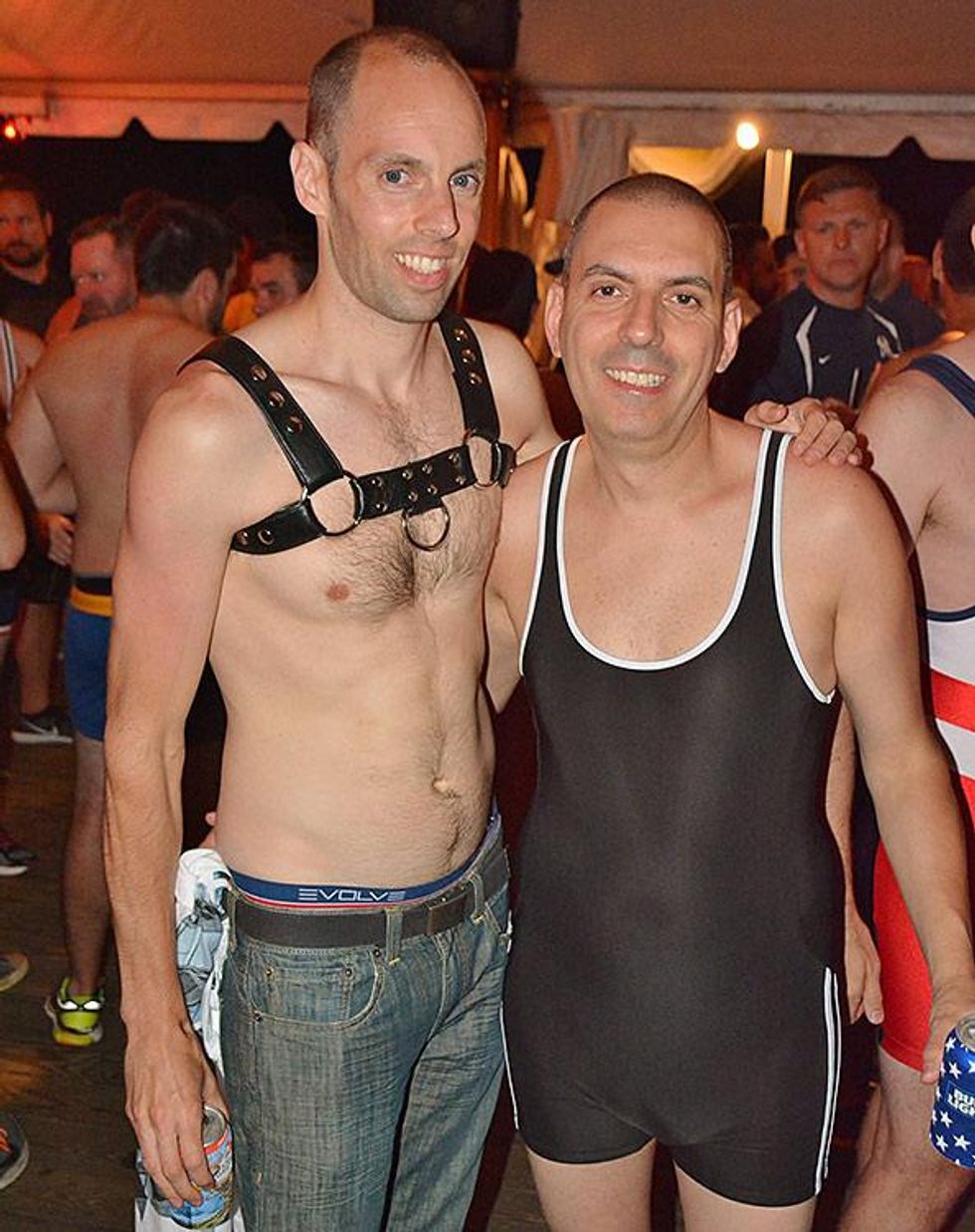 Bears-in-singlets-by-dan-mckeon-67