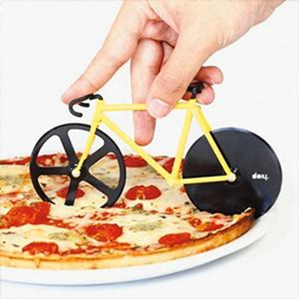 Bicycle-pizza-cutter_0