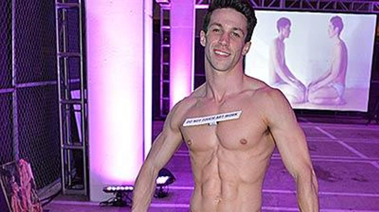 Biennial_docbehindscenesx400