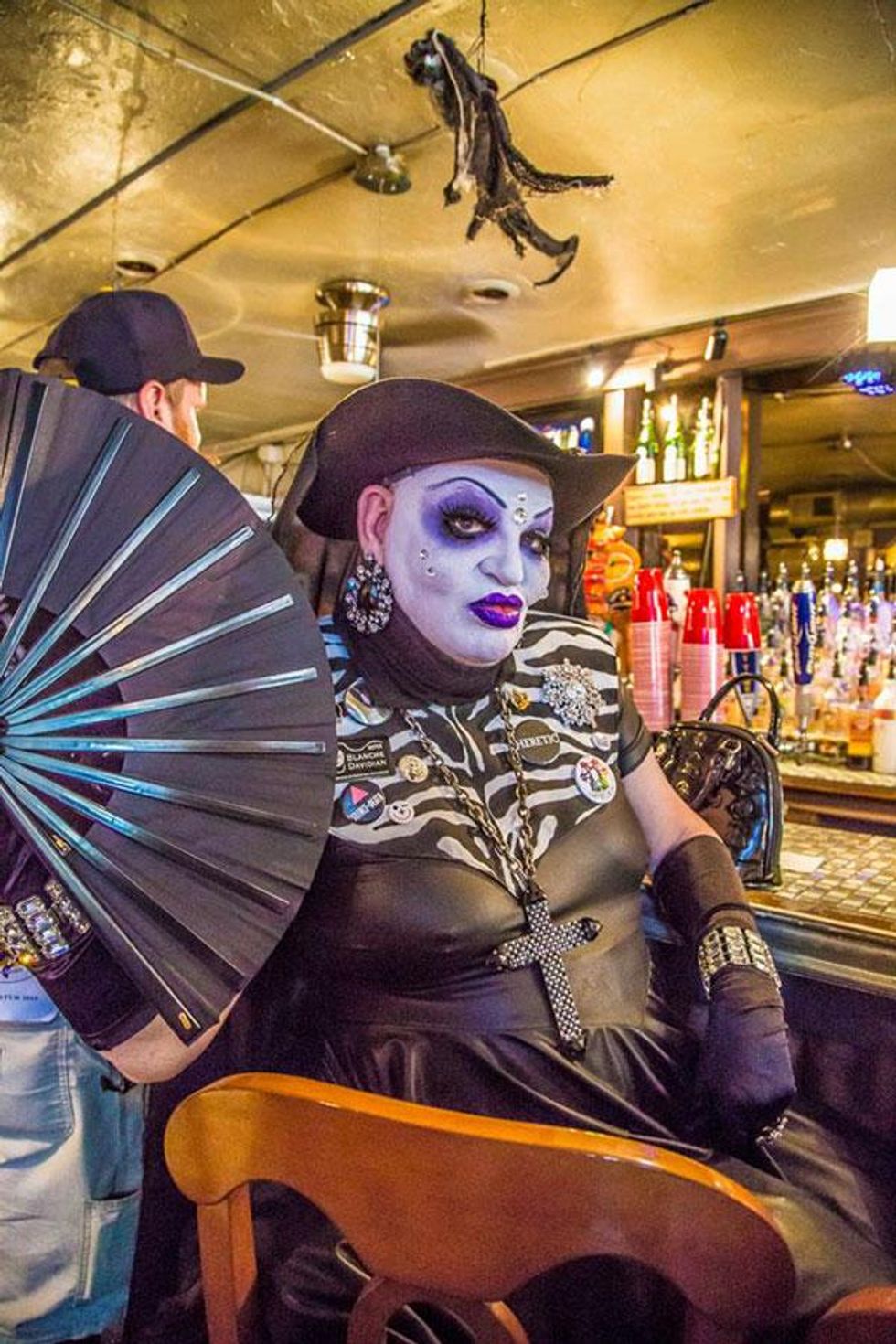 Big-easy-sisters-011