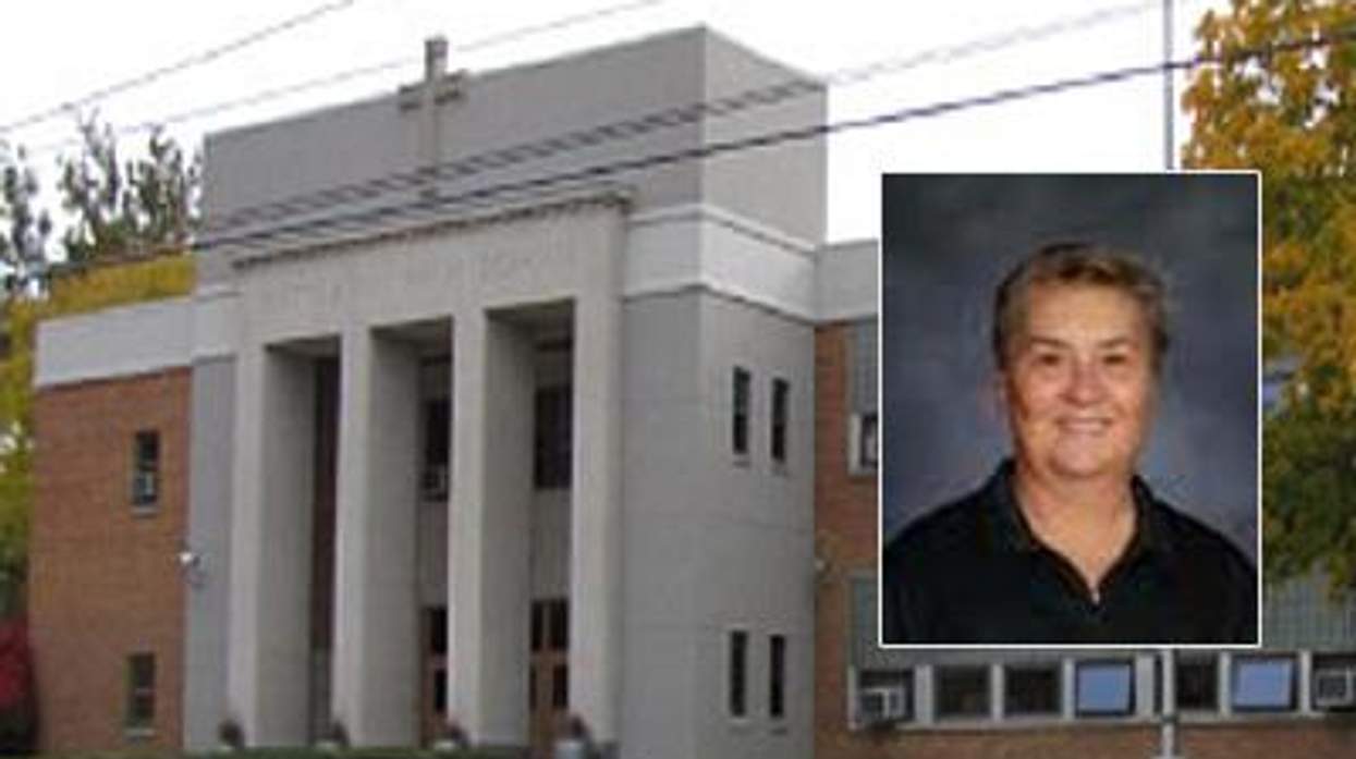 Bishop-watterson-high-school-teacher-carla-halex400