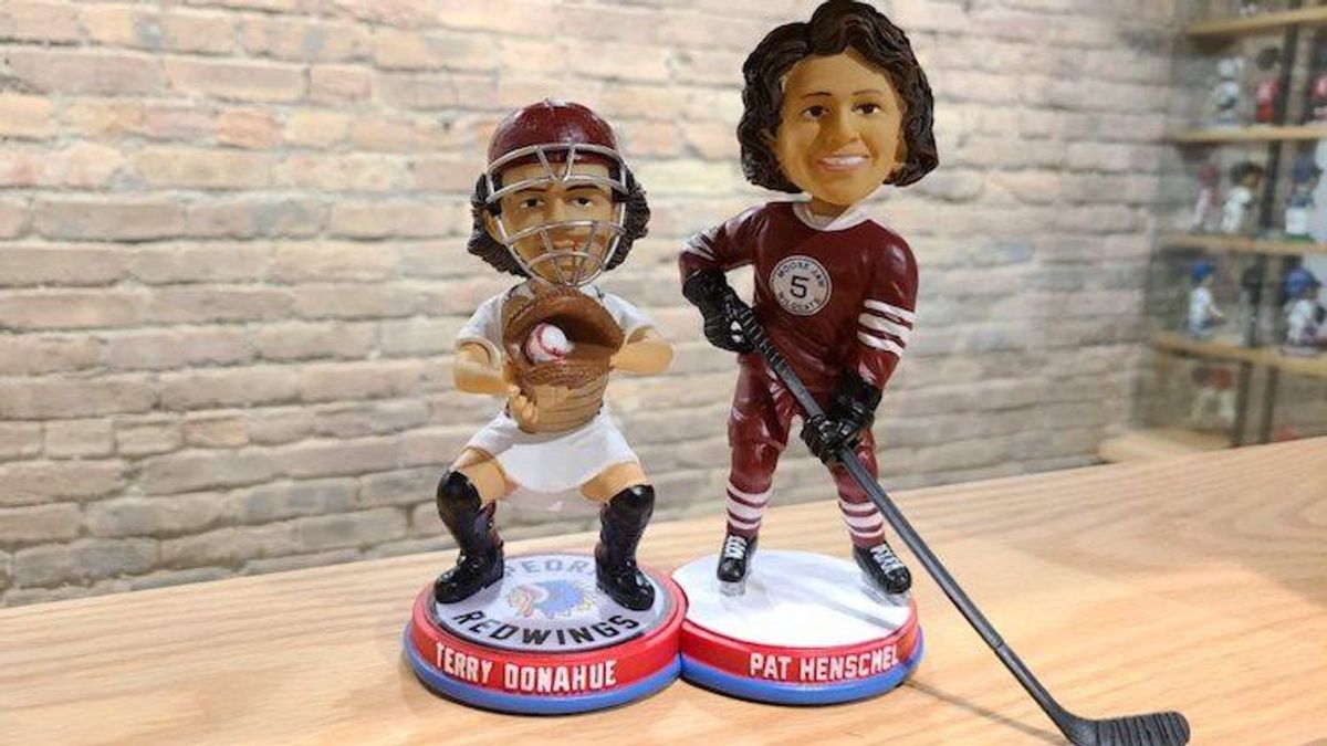 Bobbleheads of Terry Donahue and Pat Henschel