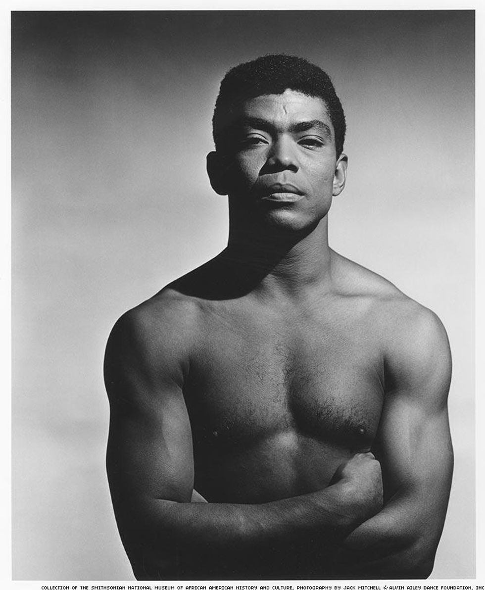Box_2_pr_159_ailey_portrait_frontal