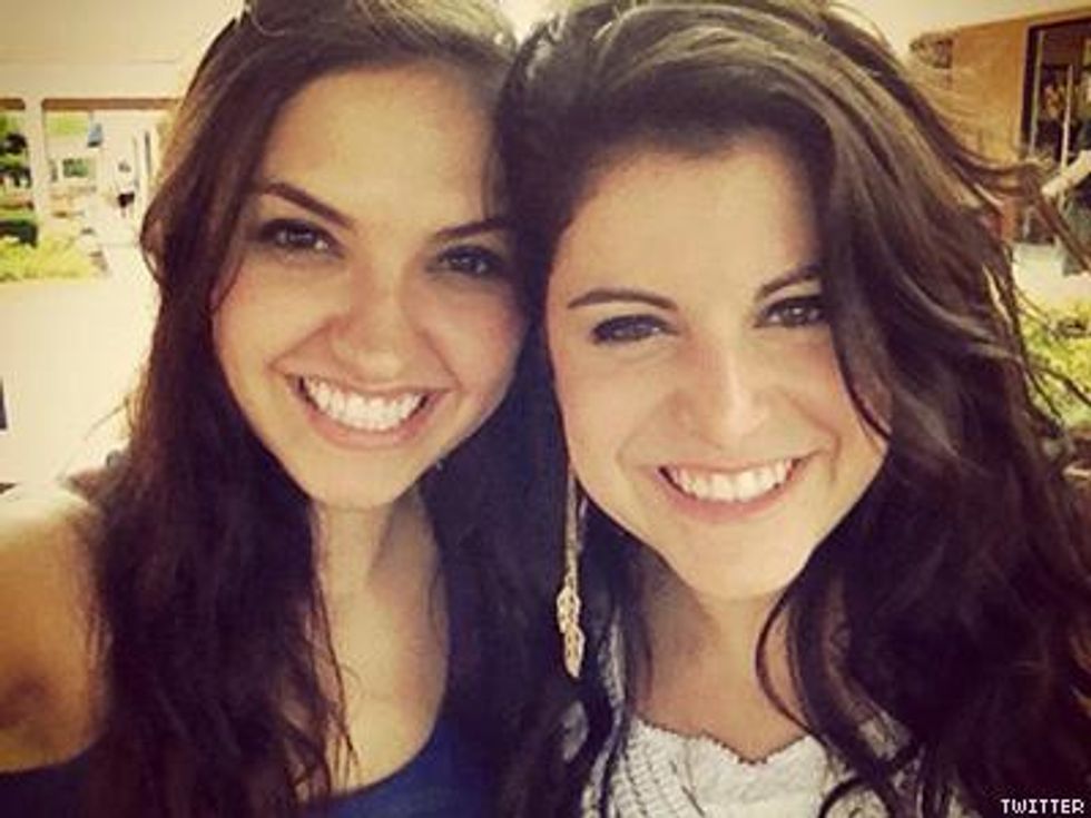 Bria-and-chrissy-x400_0