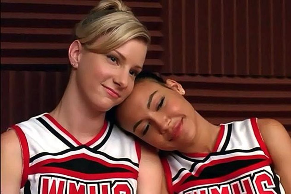 Brittanyandsantanahuggingx633