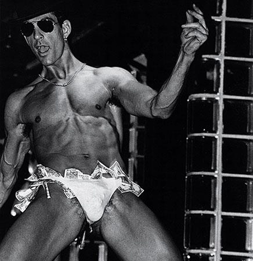 Broadway-bares-1992-jerry-mitchell-dancing