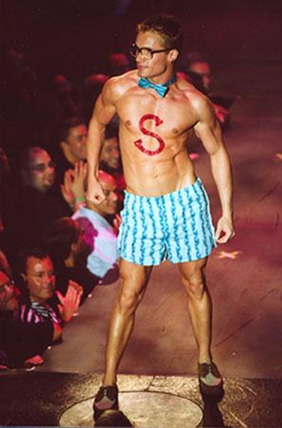 Broadway-bares-2002-2