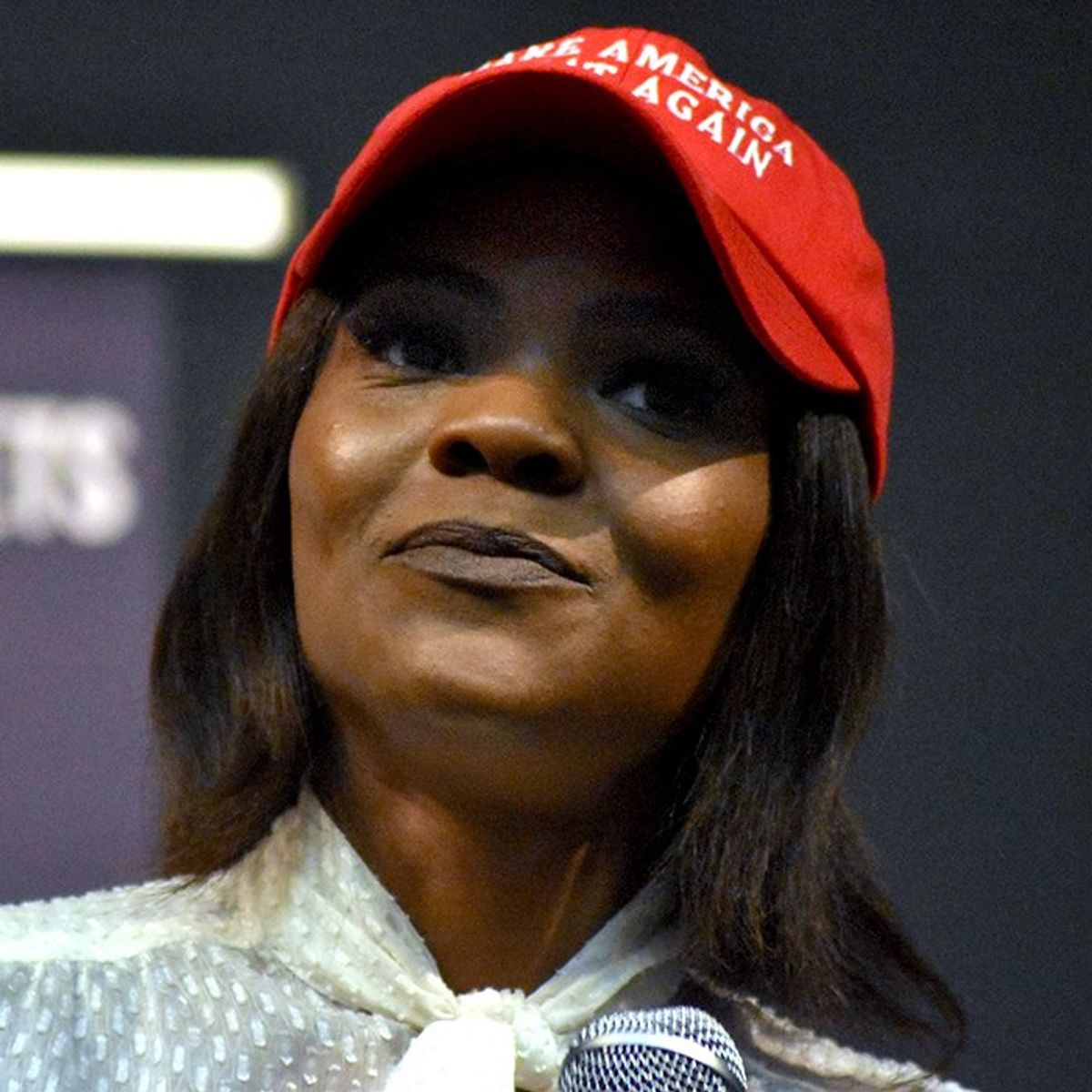 candace owens red dress Meet Candace Owens, who left The Daily Wire amid shocking comments about Jewish people: the controversial conservative Blexit founder just fell out with the site's co-founder Ben Shapiro