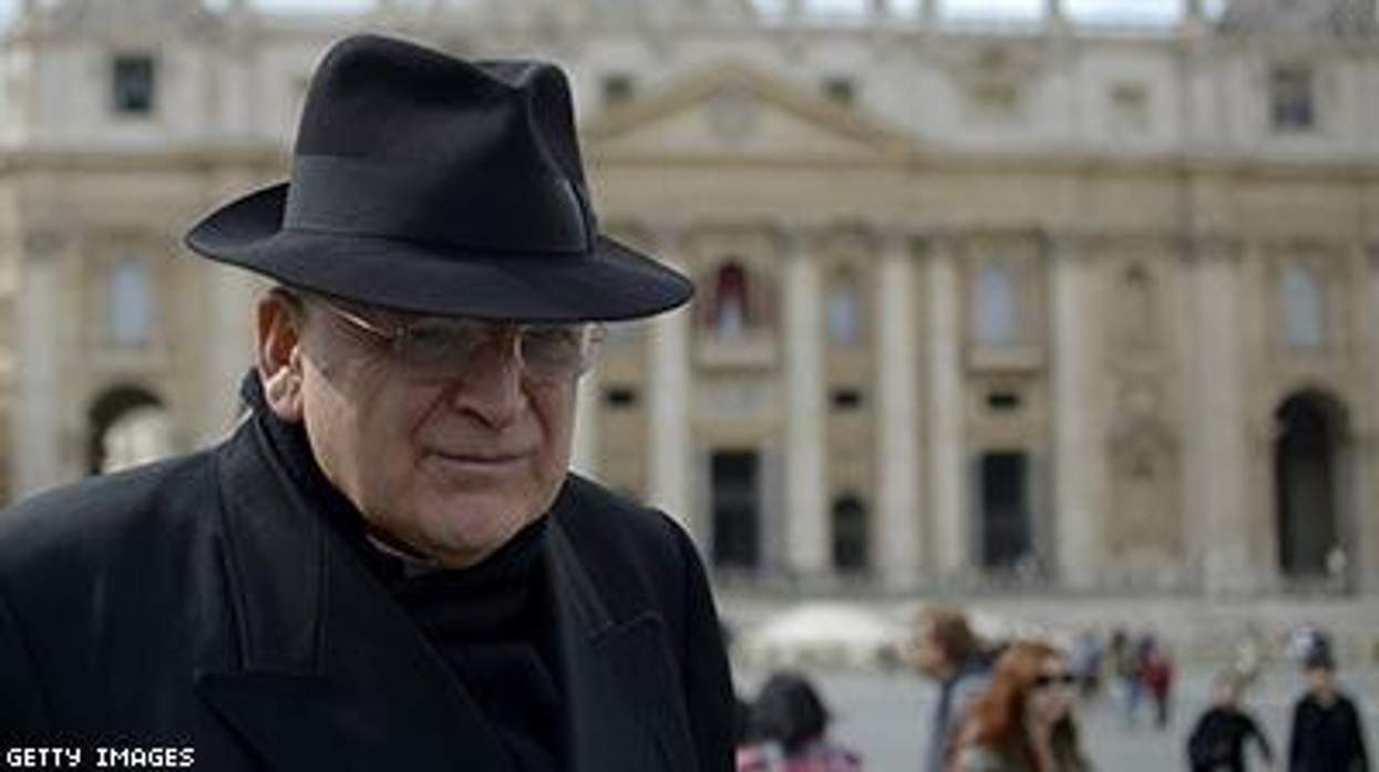 Cardinal-raymond-burkex400