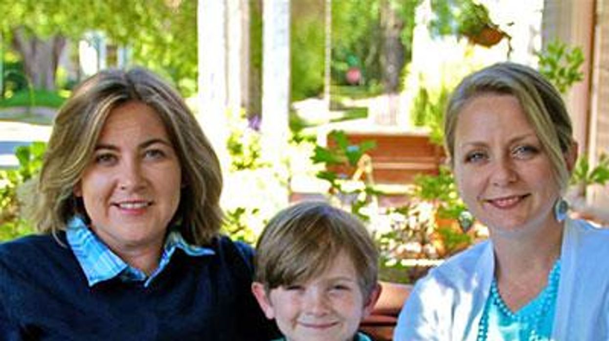 Cari-searcy-and-kimberly-mckeand-x400