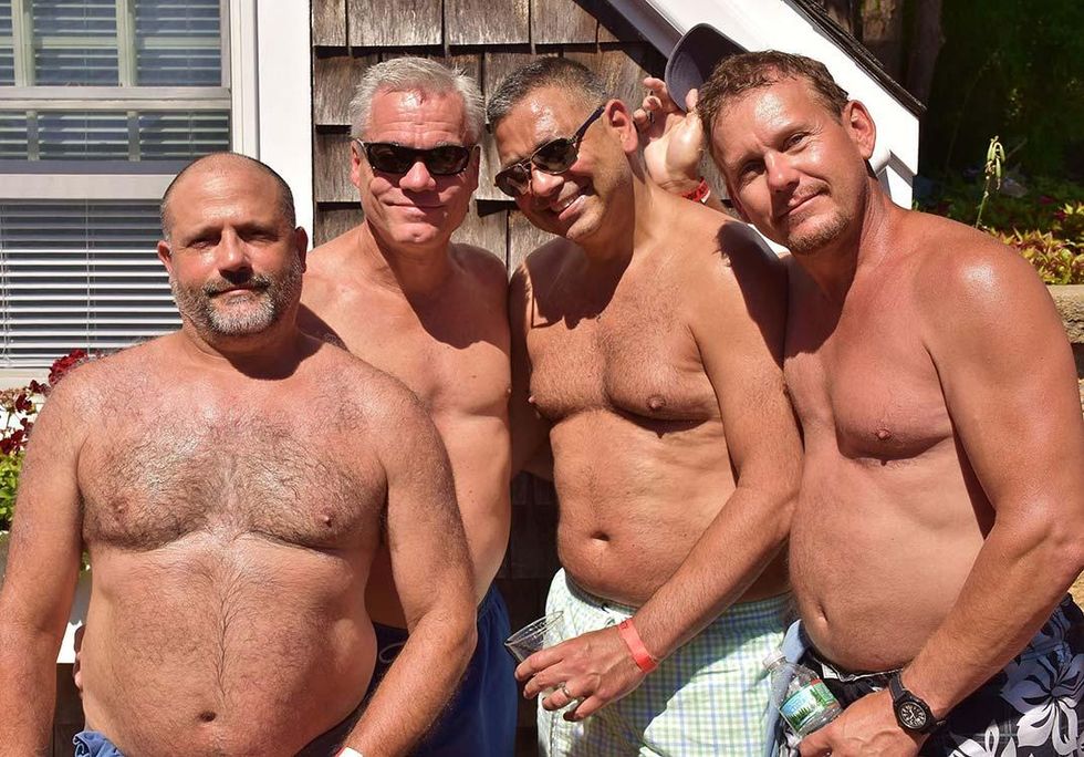 Carnival-pool-party-20